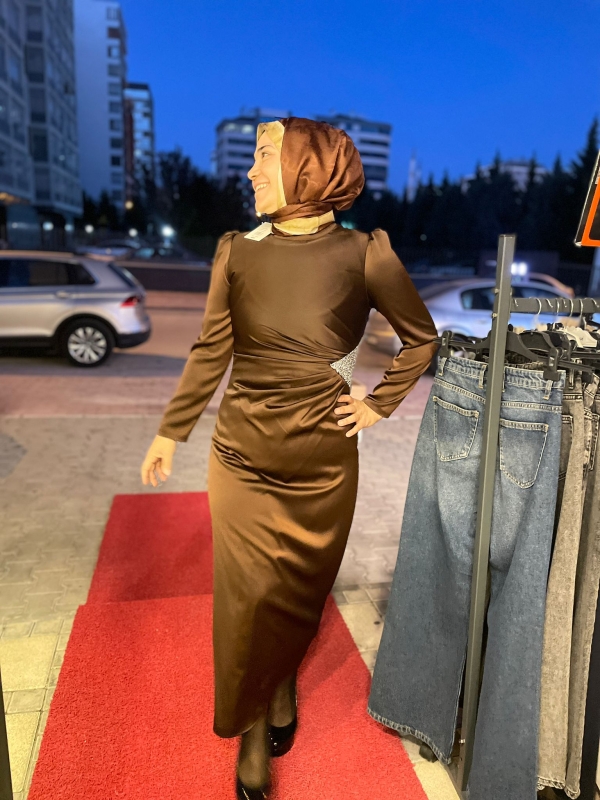 Kahverengi Abiye Saten